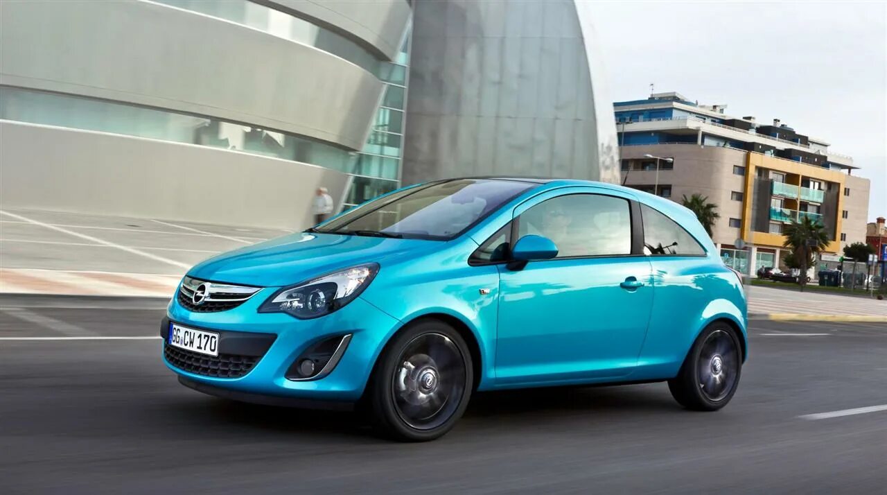 Опель Корса хэтчбек 2013. Opel Corsa 3 дверный. Opel Corsa 2011. Опель Корса хэтчбек Модельный ряд. Ремонт opel corsa