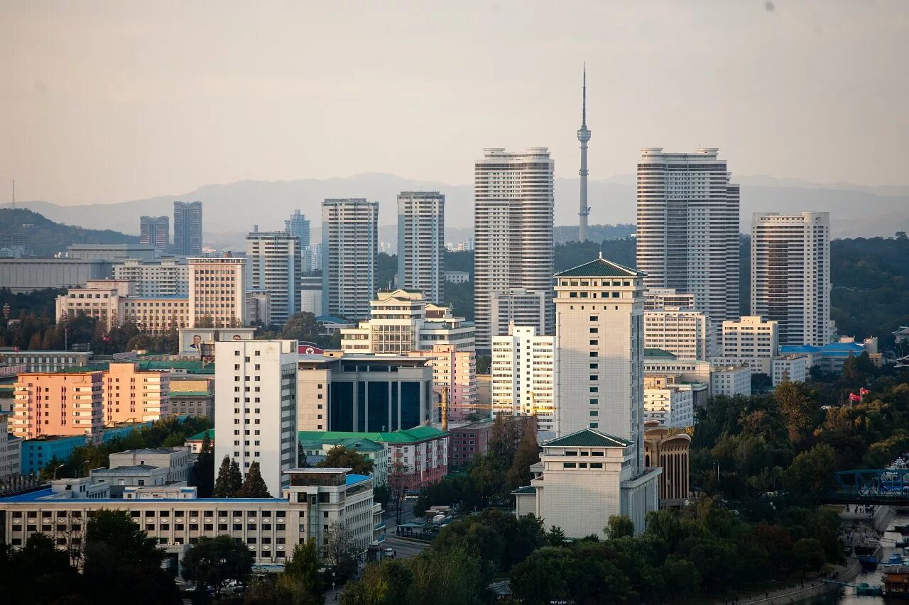 КНДР столица Пхеньян. Северная Корея город Пхеньян. Столица города Пхеньян.