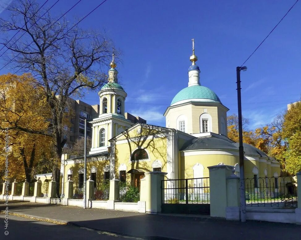 Приход улица. Тихвинский храм в Сущеве. Храм Тихвинской иконы Божией матери в Москве. Церковь Тихвинской иконы Божией матери в Сущеве Москва икона. Тихвинский храм в Москве Тихвинская улица.