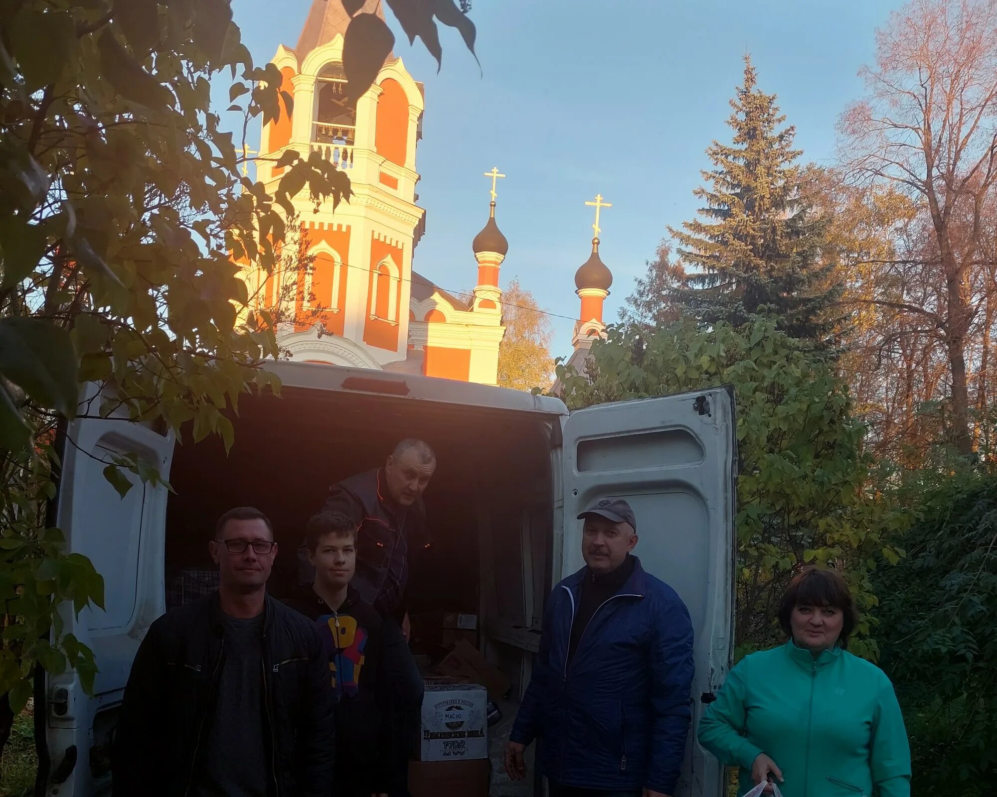 Подстанция скорой помощи. Фельдшер скорой медицинской помощи. Автомобиль скорой помощи. Доктор артемов солнечногорск. Помощь солнечногорск.