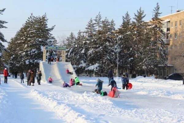 Арсеньев приморский край сопки. Сопка обзорная г. Горнолыжная база восток арсеньев. Холодок речка нефтекамск. Арсеньев зима.