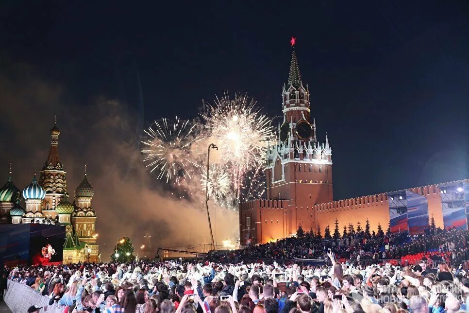 Российские праздники в году