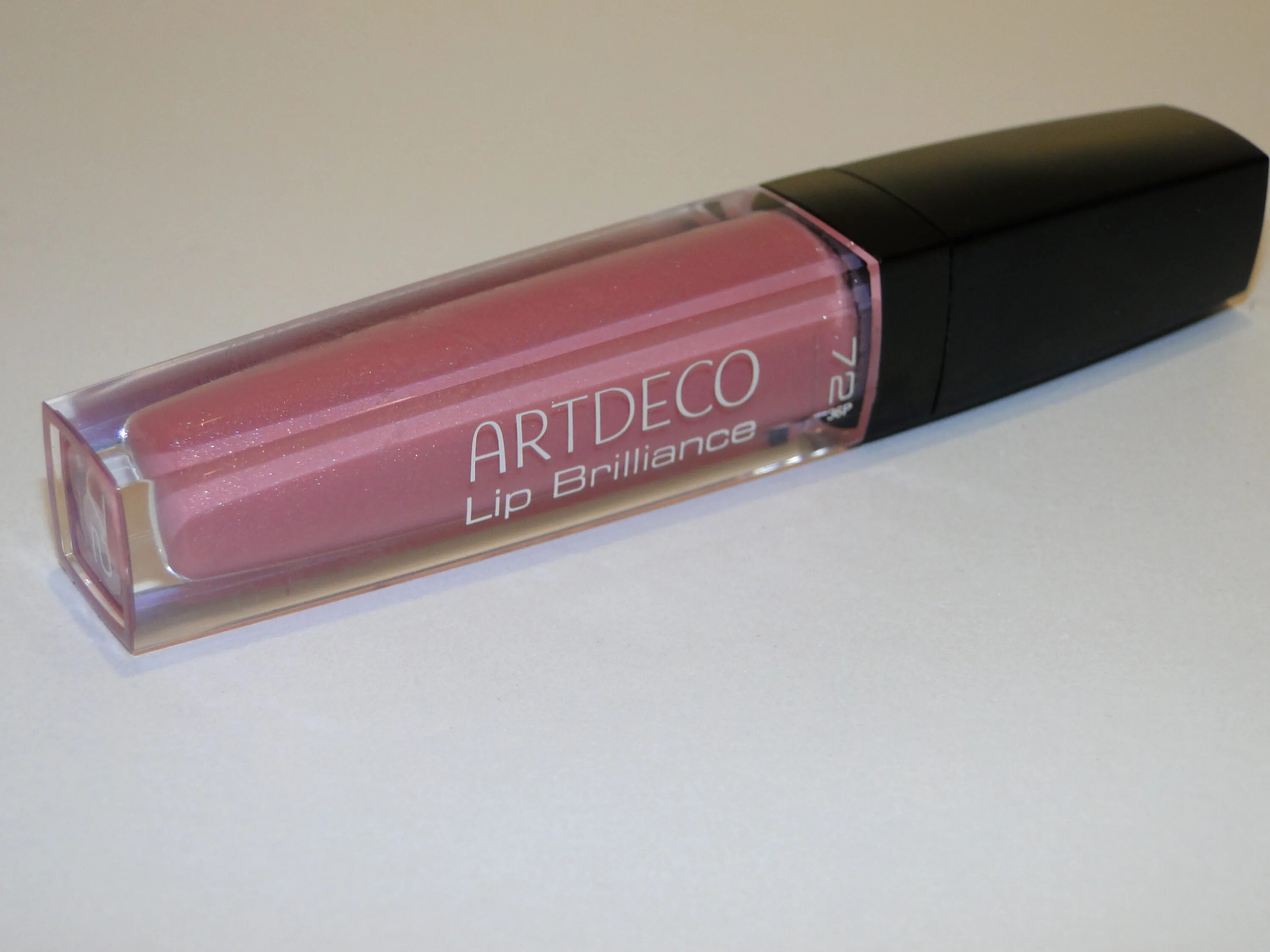 Блеск для губ artdeco. Artdeco Lip Brilliance. Artdeco Lip Brilliance 10. Artdeco Lip Brilliance 72. Artdeco Lip Brilliance 78.