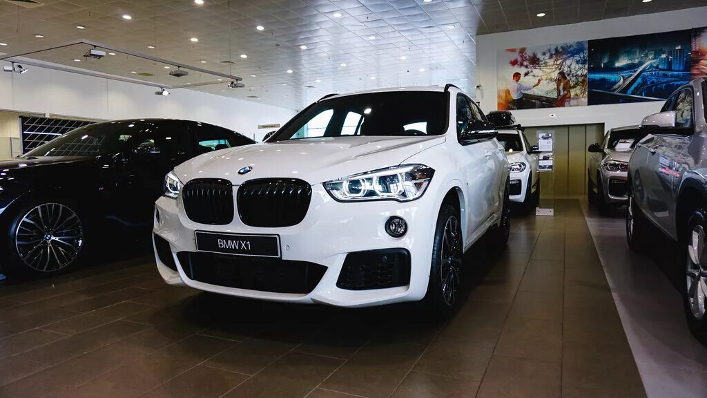 Авилон белая дача. Авилон белая дача. Авилон волгоградка. Авилон белая дача. Bmw avilon.