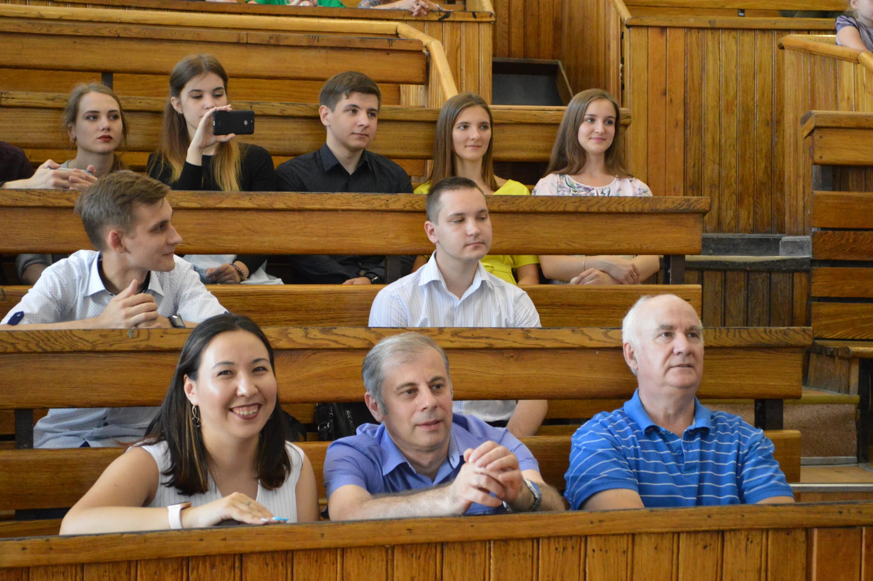 Физфак мгу преподаватель биофака. Биофак мгу внутри. Физфак мгу отзывы. Биофак мгу. Физфак мгу внутри.