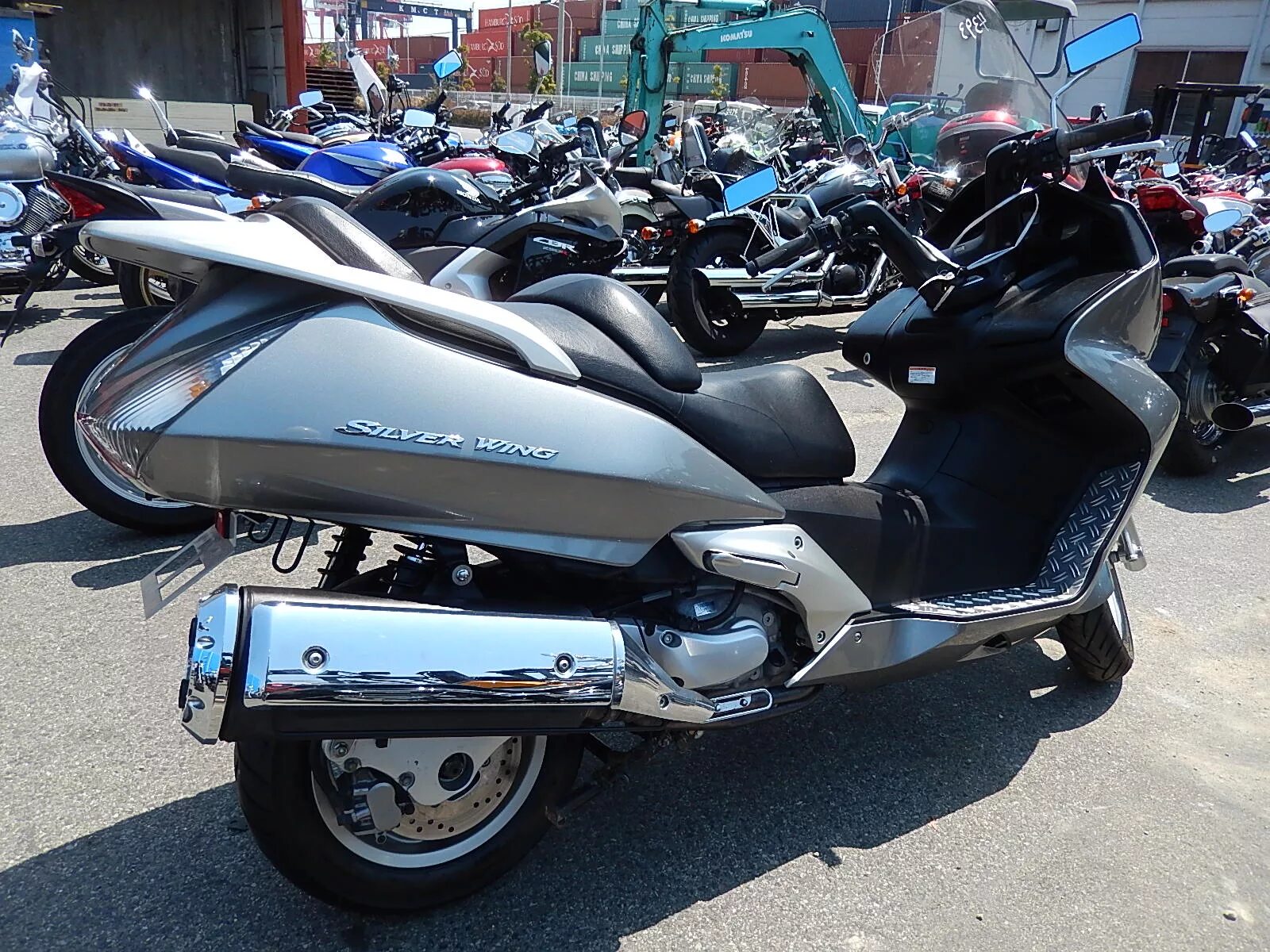 Honda Silver Wing 600. Макси скутер Honda Silverwing 600. Honda fjs 600 Silver Wing. Макси скутер Хонда Сильвер Винг. Макси скутер хонда