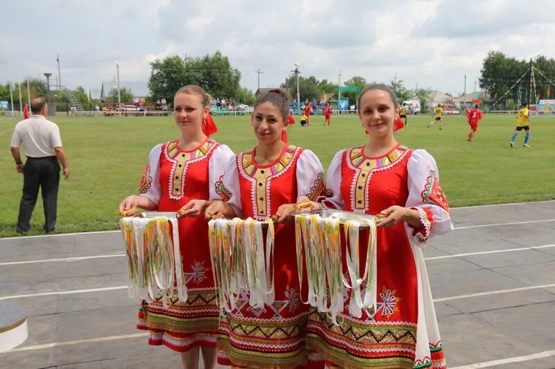 Погода в шипуново алтайский на неделю. Население Шипуново Алтайского края. Шипуново Алтайский край фото. Поспелихинский район село.