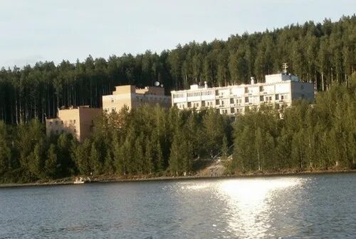 мсч ванадий качканар поликлиника. мсч 125 фмба. качканар санаторий профилакторий зеленый мыс. мсч ванадий логотип. фото мсч ванадий качканар.