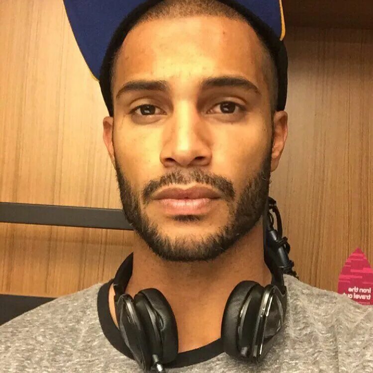 Mixed male. Афро мужской макияж. Mixed male. Mixed male. Mixed male.