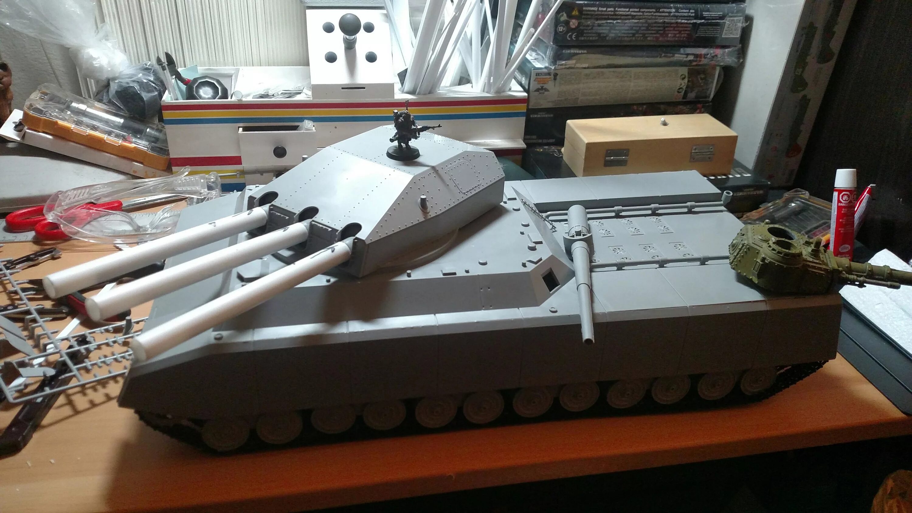 P1000 Ratte. Танк p1000 крыса. Land Cruiser p1000 Ratte. Модель танка Landkreuzer p.1000 Ratte. Tank 1000