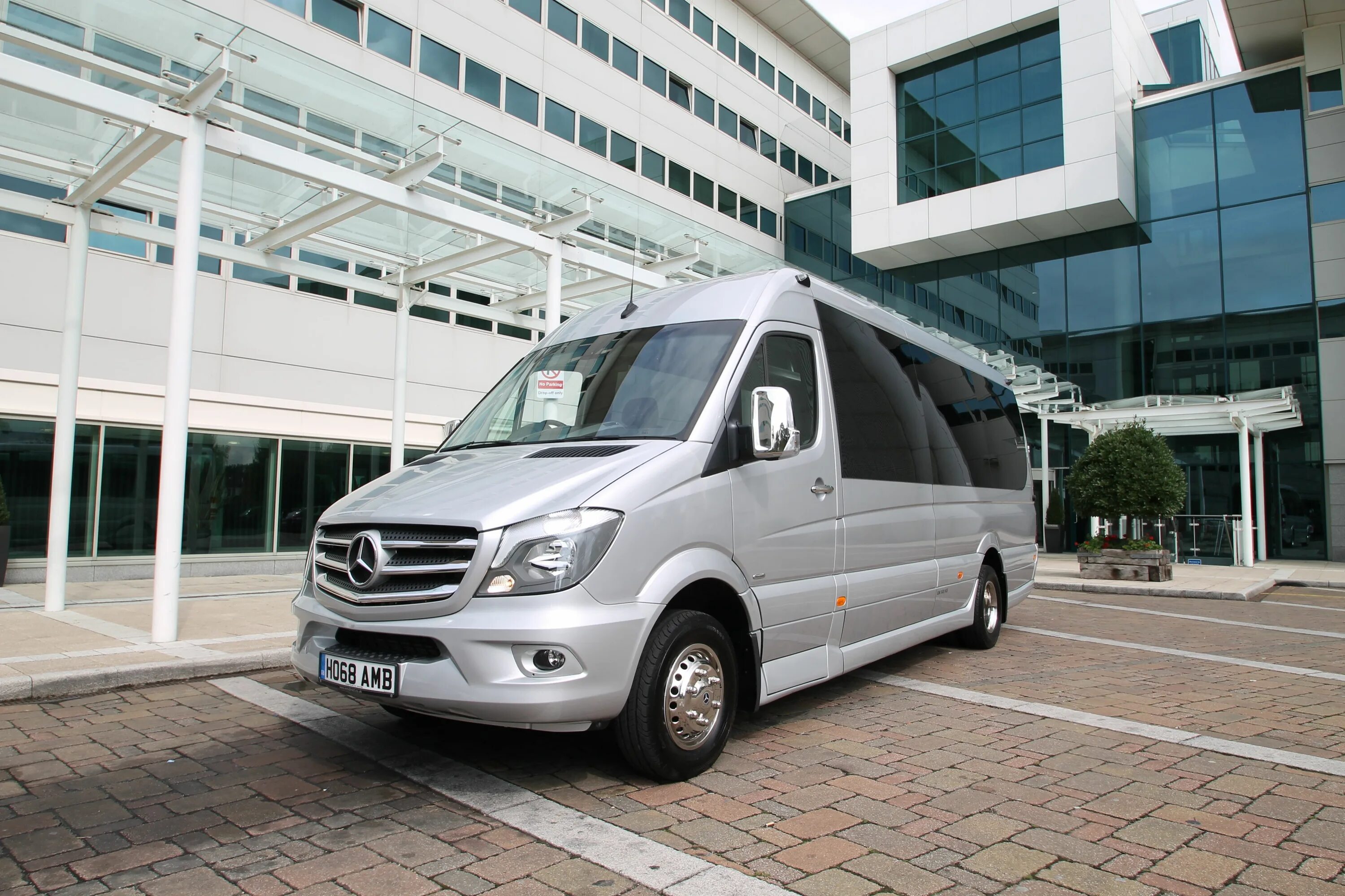 Спринтер бус. Mercedes-benz sprinter. мерседес спринтер. mercedes-benz sprinter bus. микроавтобус мерседес спринтер.