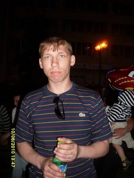 Витя домашний. Дом вити глотова. витя домой.