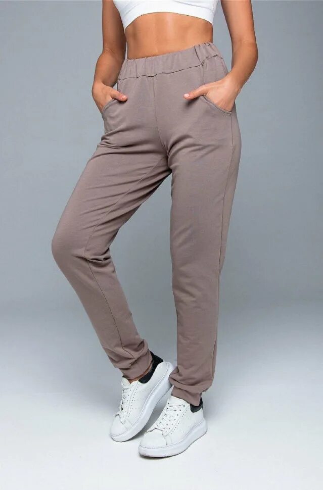 Спортивные брюки из трикотажа. TCM брюки спортивные женские 316607. Валберис спортивные брюки женские. Женские спортивные штаны с манжетами. Спортивные брюки на манжете женские.