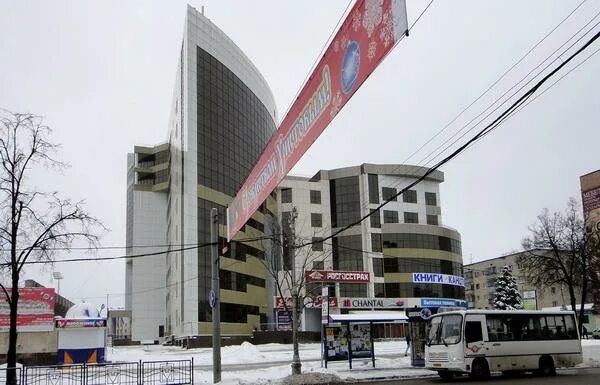 Ленина 60 курск. Московский торгово деловой центр Курск. БЦ Московский Курск Ленина 60. ТЦ Московский Курск. Курск Садовая центр Московский.