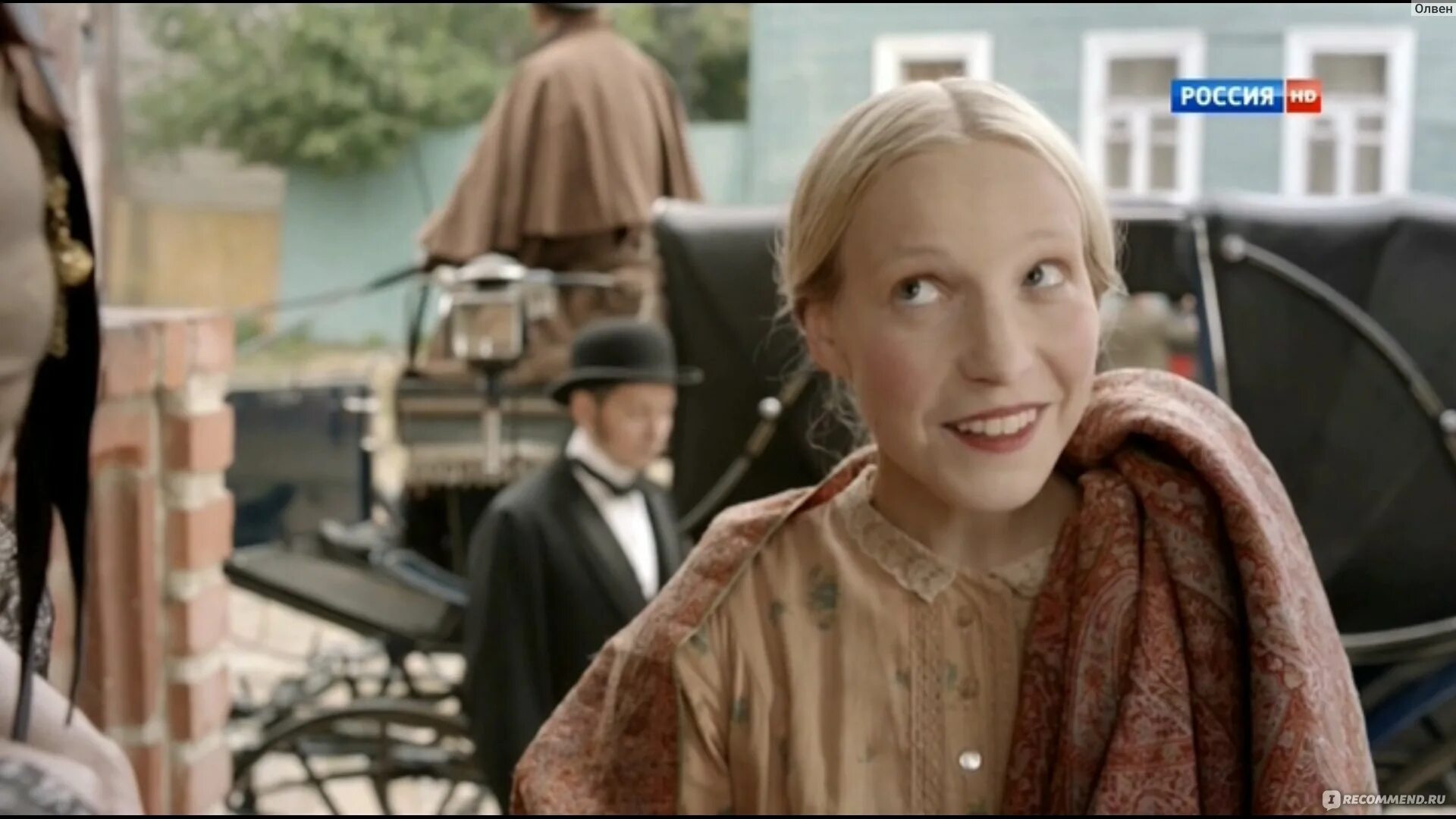 Удивленное лицо. Любопытство человека. Девушка думает. Довольно любопытно. Довольно любопытно.