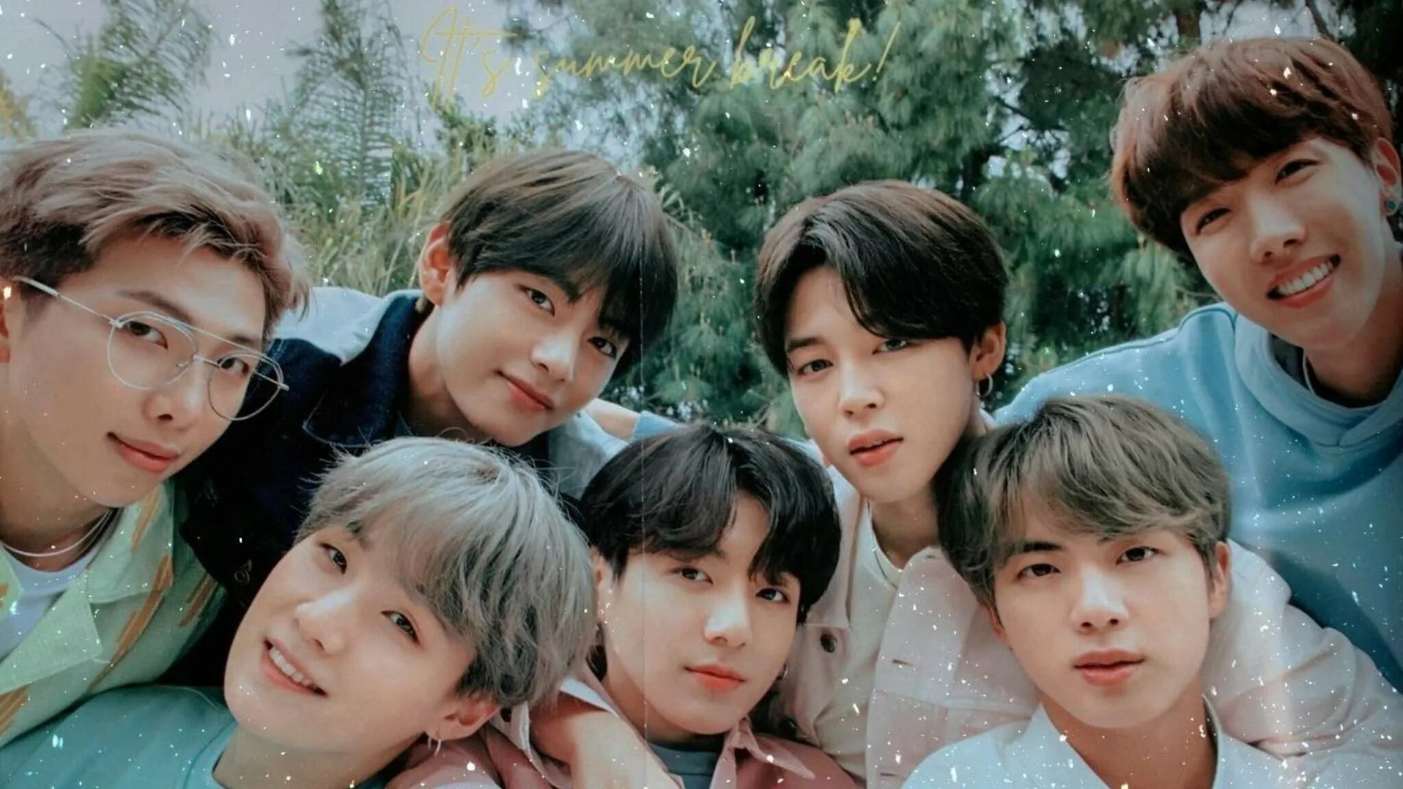 Бтс мемберс. Бтс феста 2019. Корейская группа бтс. Битиэс группа участники. Bts намджун 2022.