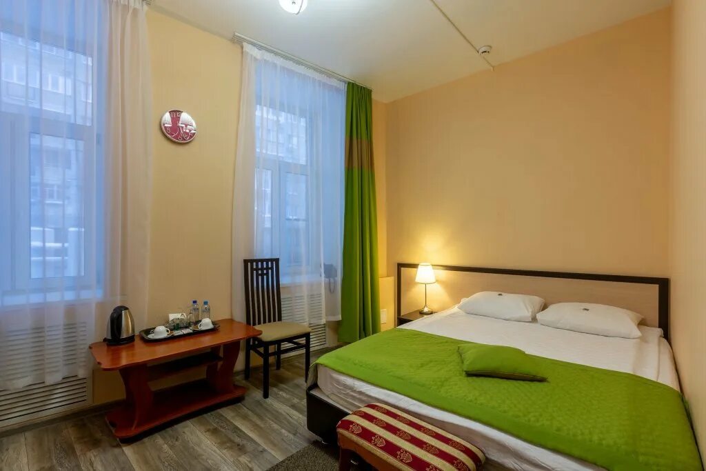 Хостел облака москва. Отель облака москва. Hotel cloud nine hotel шри-ланка. Отель облака. Апарт-отель «облака» 3*.