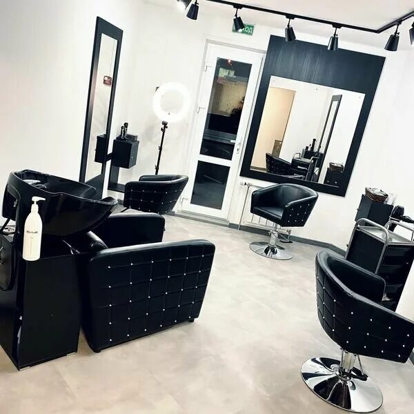 парикмахерская минск работа. 13, помещение 15 на карте. парикмахерская символ бьюти. пономаренко 32. бурдейного 2а минск.