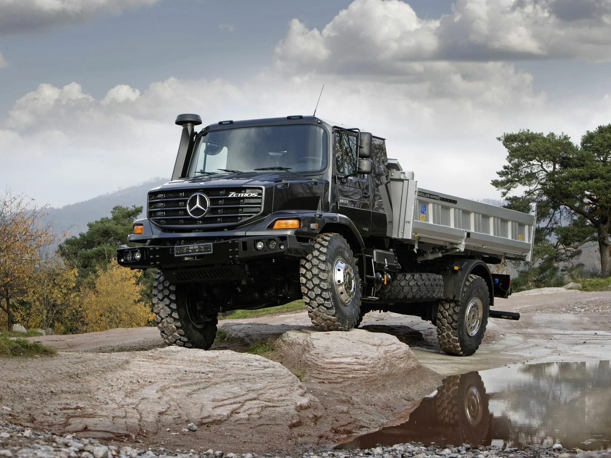 Mercedes Benz Zetros 4x4. Мерседес Бенц Зетрос 1833. Mercedes Zetros 4x4. Mercedes Zetros 4x4 Expedition vehicle. Джип камаз