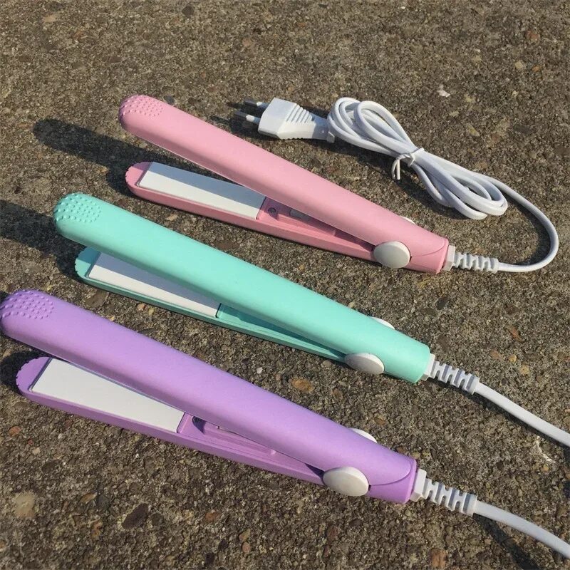 Маленькие утюжки для волос. Mini crimper для волос гофре. Маленькие утюжки для волос. Маленькие утюжки для волос. Мини утюжок выпрямитель.