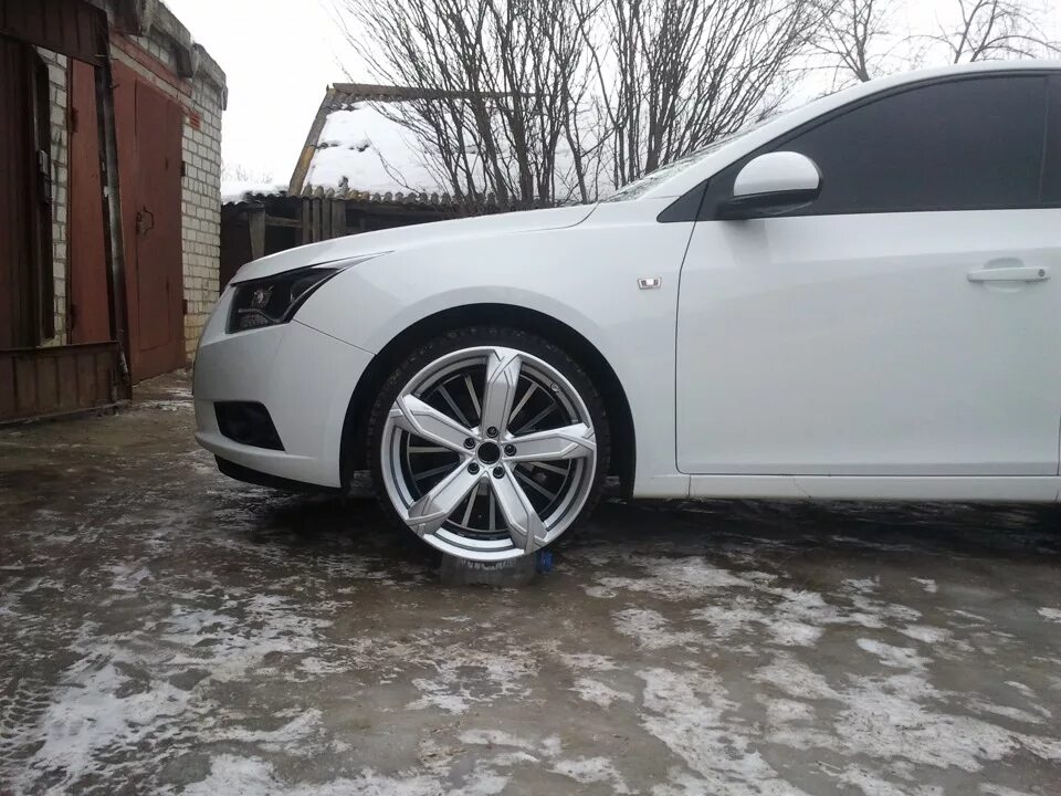 Литые диски 16 радиус круз. Cruze r19. Chevrolet Cruze r19. Диски Шевроле Круз r15. Nitro диски Cruze r16.