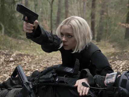 Stills - Hanna.