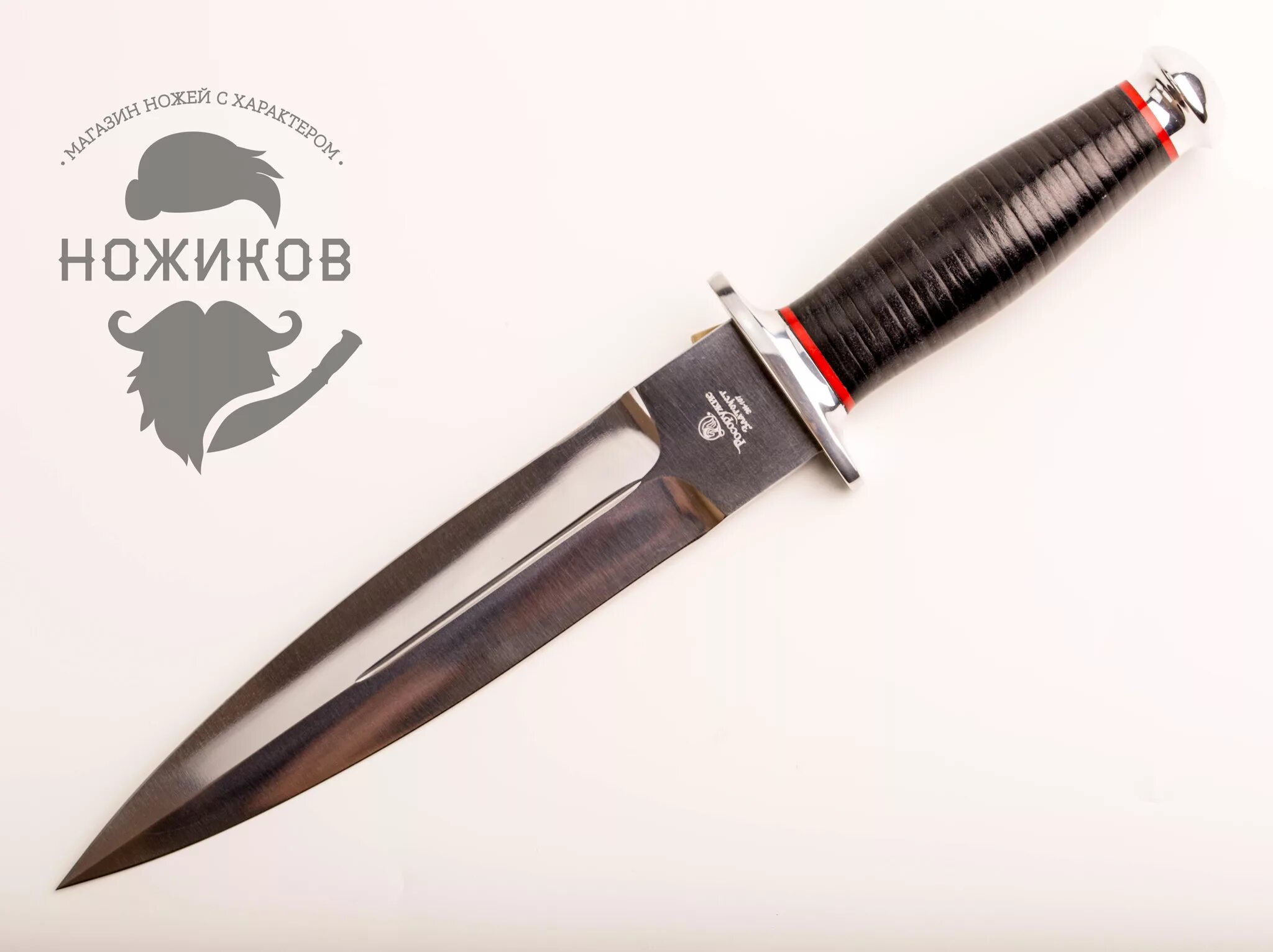 Боевая финка. Охотничий кинжал (hirschfänger). Кинжал охотник. Охотничий стилет. Кинжал охотник.