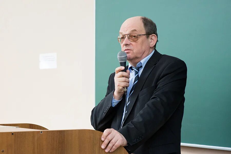 Винокуров игорь викторович фото. Иванова елена борисовна мифи. Преподаватель мифи михаил. Проректоры мифи. Проректоры мифи.