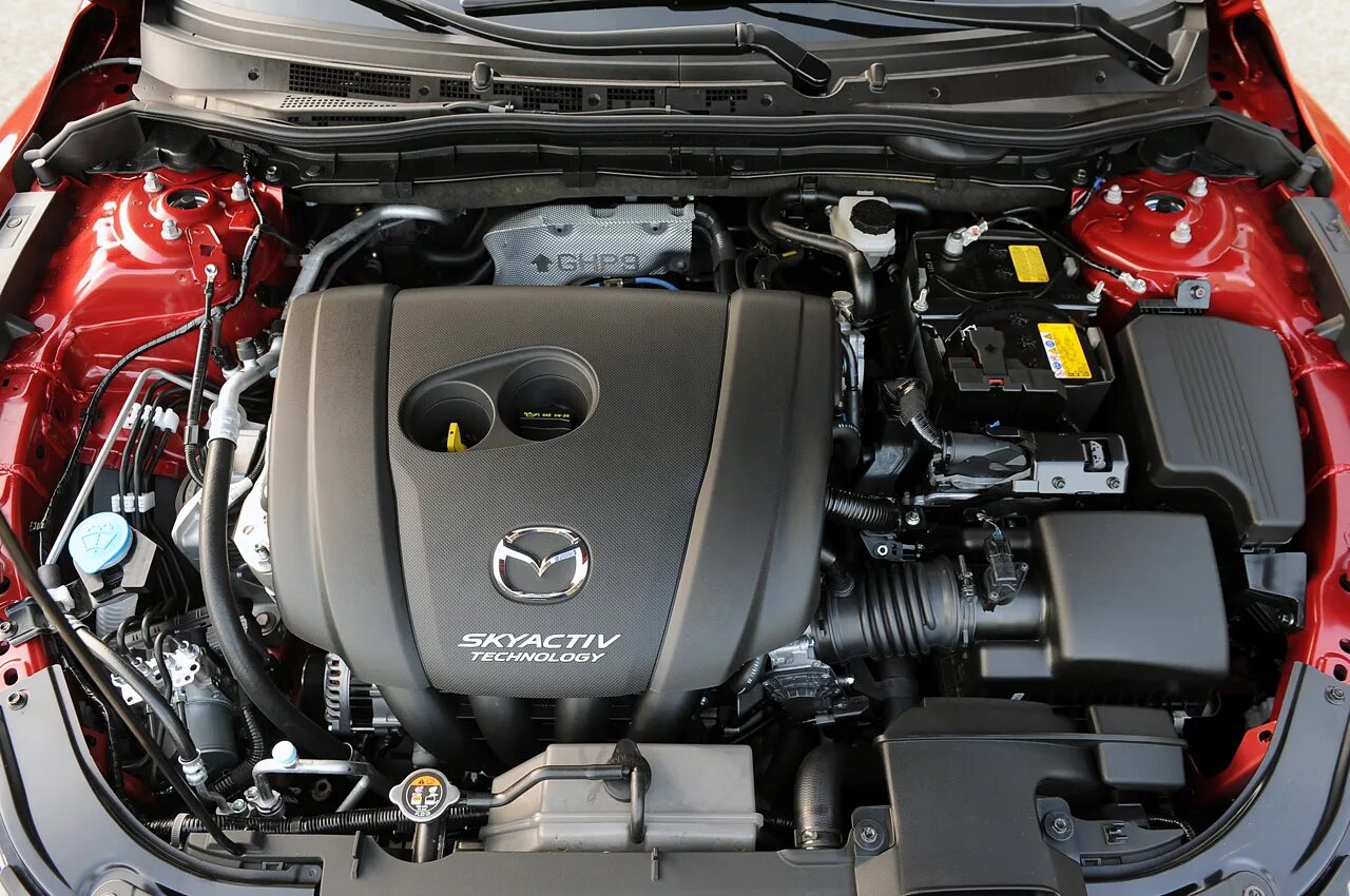 Сколько литров мазда 6. Двигатель Мазда 6 2.5 скайактив. Mazda 6 2. 5 2. Мазда 6 МПС мотор. Mazda 6 2014 2,5 мотор.