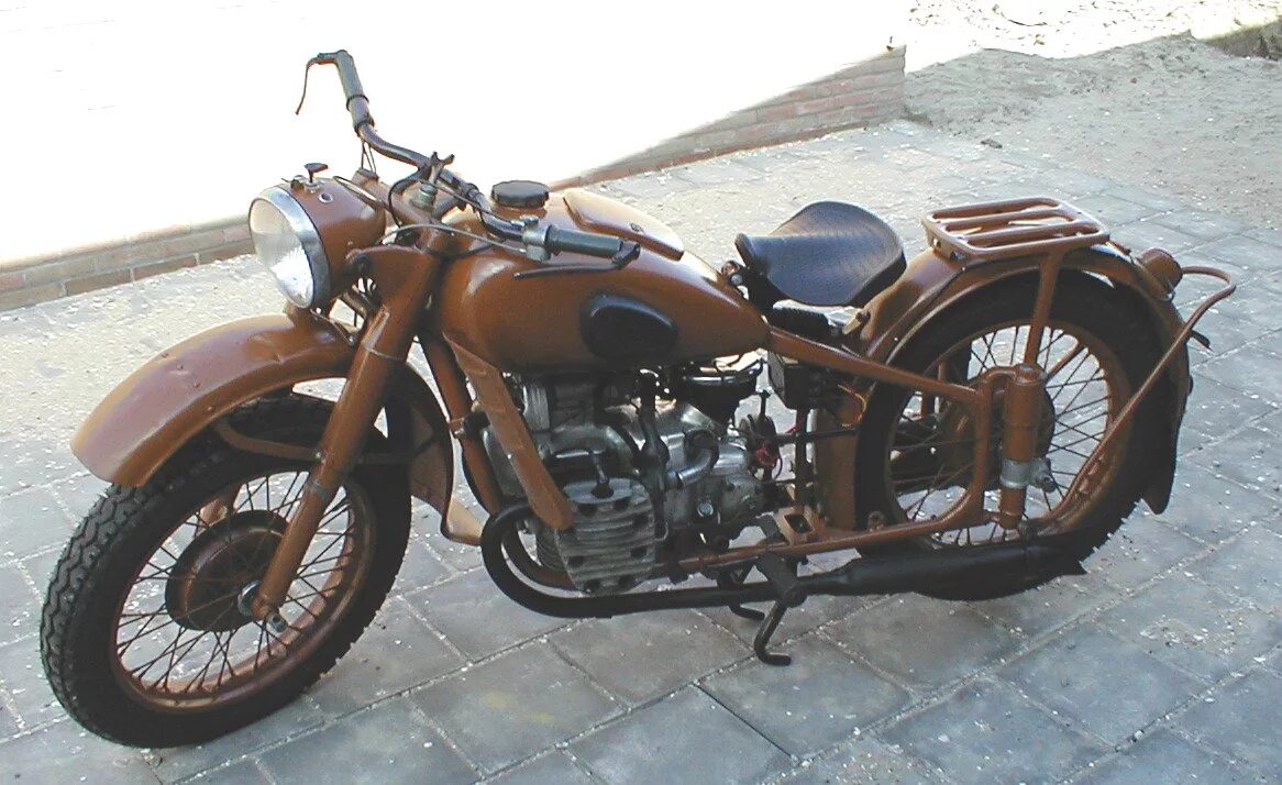 Мотоцикл имз м52. М1. Военный мотоцикл урал м72. Мото урал м62. Мотоцикл бмв р 71.