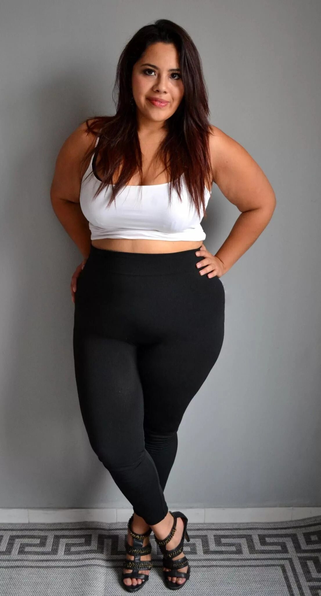 Смотрите wide hips - amazing curves - big girls - fat asses (12) - 1338 фот. Чабби альба. Ббв латина. Сайз кендра. Ббв латина.