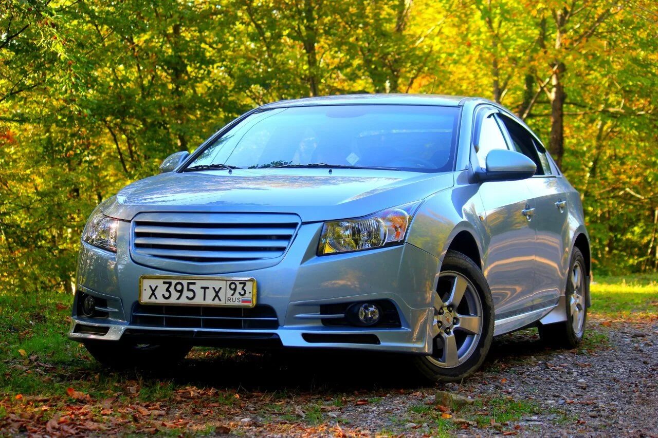 Chevrolet Cruze обвес. Chevrolet Cruze 2013 обвесы. Chevrolet Круз обвесы. Шевроле Круз в обвесе. Тюнинг бамперов шевроле