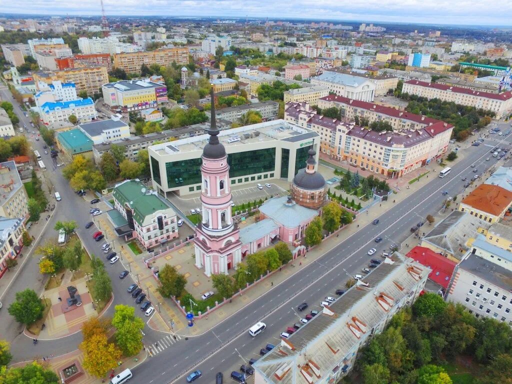 Численность города калуги. Калуга центр Калужской. Калуга центр города. Калуга (центр Калужской области) города России. Калуга (центр Калужской области) ракета.