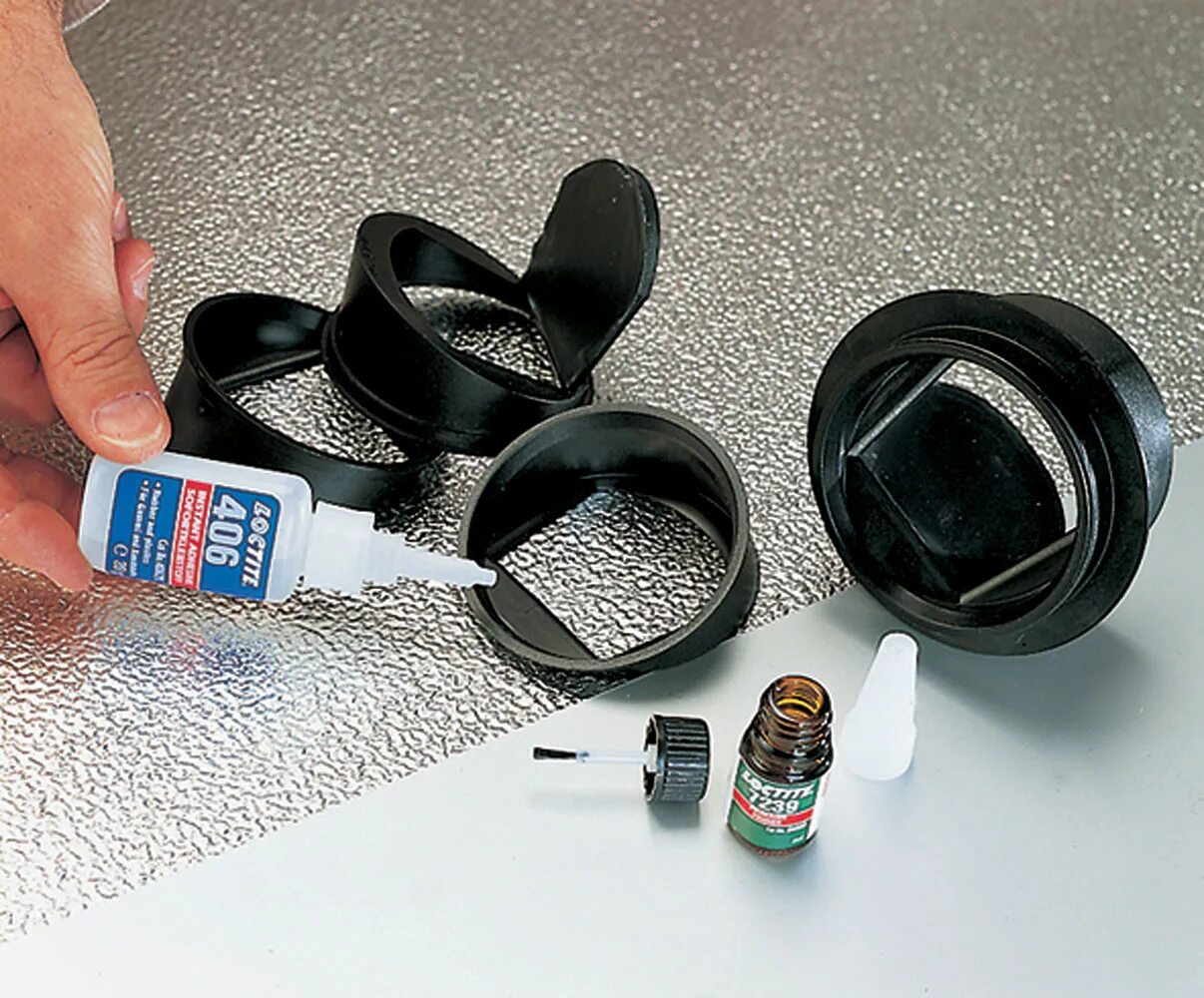 Клей для резины кернил. Клей цианоакрилатный loctite 406. Клей для склеивания пластика. Клей для приклеивания ткани к металлу. Чем приклеить резину к пластику.