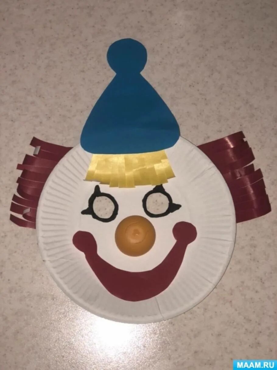 Клоун из одноразовой тарелки. Маски клоуна из бумажных тарелок. Клоун из пластиковых тарелок. Аппликация клоун из тарелки. Маска тарелка