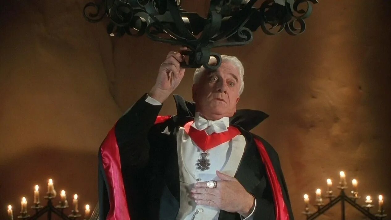 Цитаты графа дракулы. Насекомые коллеги графа дракулы ответ. Хэллоуин дракула арт. Граф дракула отель трансильвания. Дракула мел брукс.