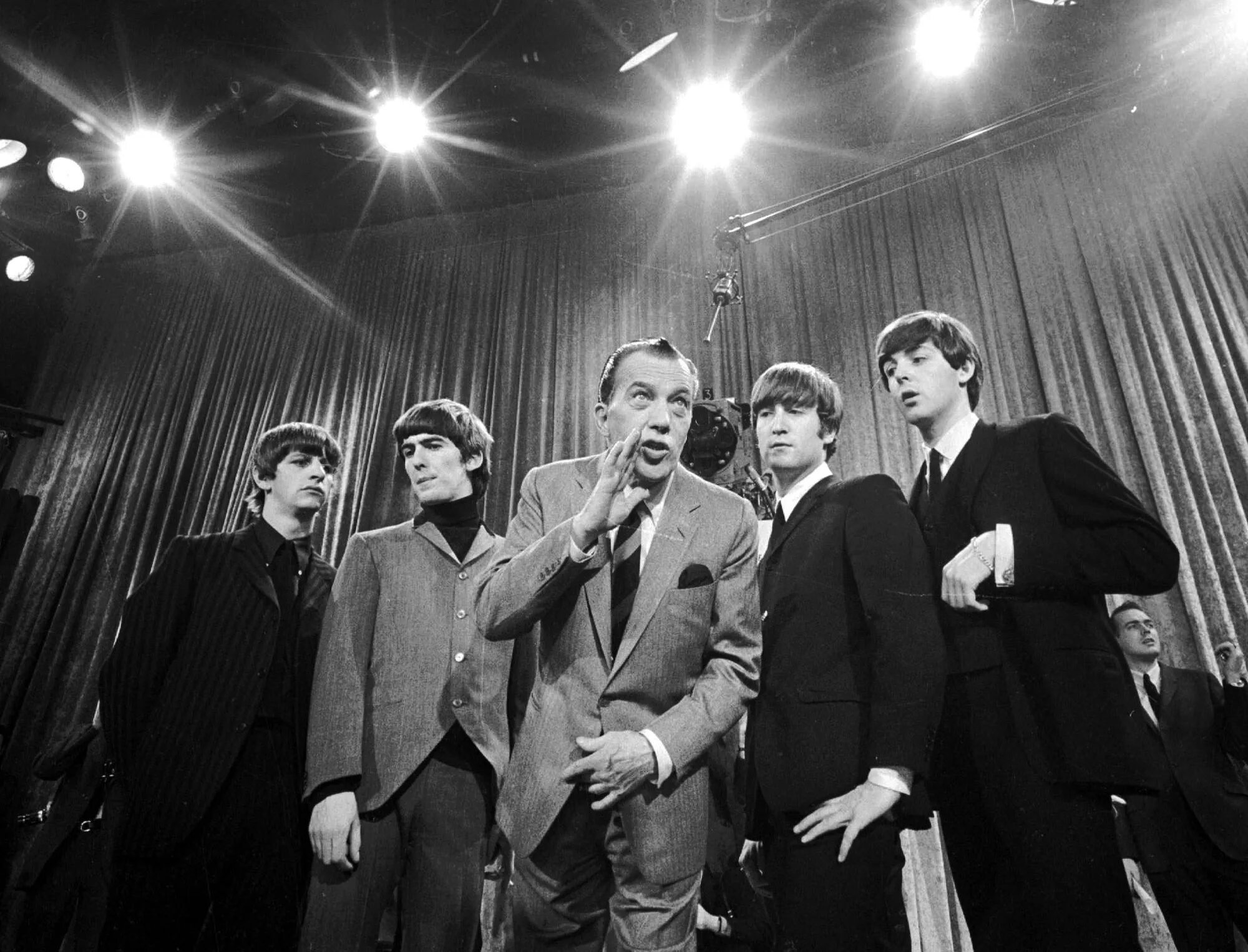 Битлз Эд Салливан шоу. The Beatles 1964. Шоу Эда Салливана. The ed Sullivan show 1964. Ed show