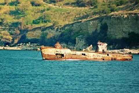В новороссийске затонуло