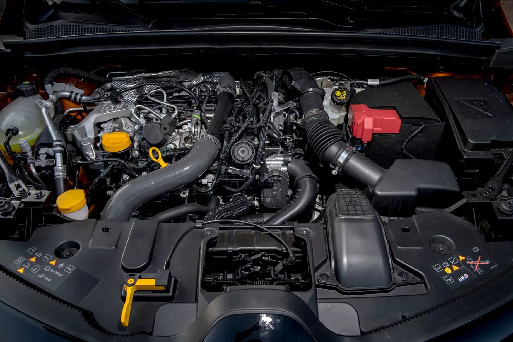 Двигатель 1.3 турбо renault. Рено каптур моторный отсек. моторный отсек рено каптур 1.3. renault captur моторный отсек. моторный отсек рено каптур 1.6.