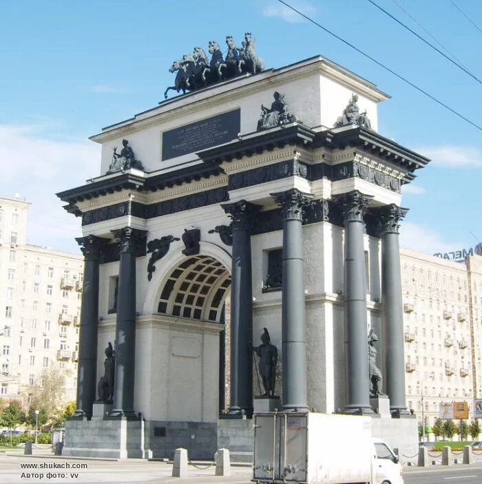 Триумфальная арка в москве в честь чего. Триумфальная арка в москве в честь чего
