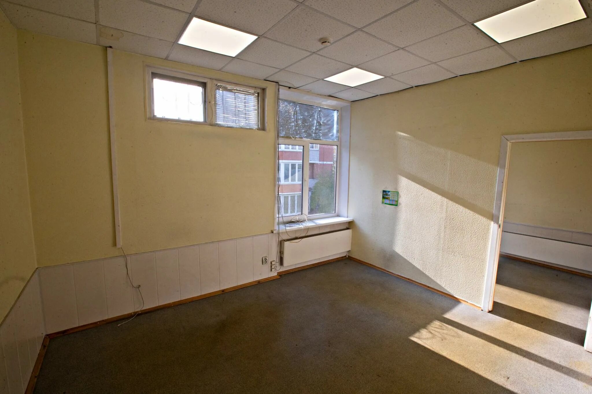 открытое помещение в офисе. щербинка спортивная москва. г. спортивная 7 щербинка. щербинка ул спортивная д 7.