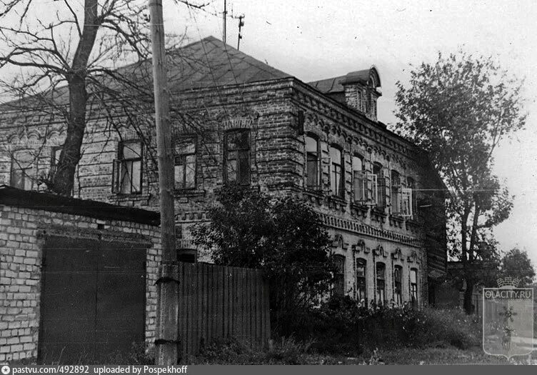 Солдатская улица история. Улица пчелина. Марий эл дом пчелиных. Особняк данцигера челябинск. Доходный дом пчелина в челябинске.