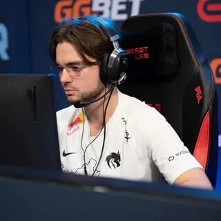 Elo cs 2