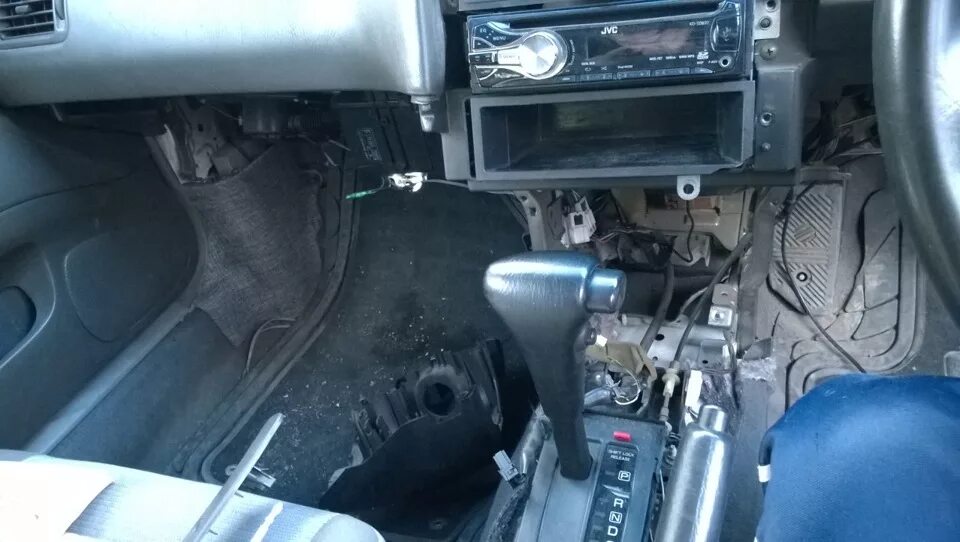 Дело было вечером, делать было нечего. - Nissan Bluebird (U14), 1,8 л, 1997 года