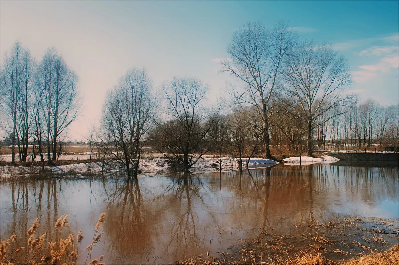 Тургенев весенние воды. Весенний пейзаж. Весенний пейзаж с водой. Вешние воды весенний пейзаж. Песня по весенней по воде