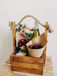 Шампанское в деревянном ящике