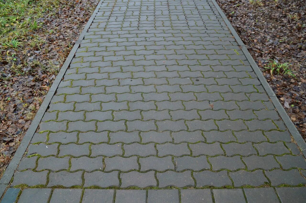 Тротуарная плитка вибропрессованная волна 238x158x60. Тротуарная плитка волна вибролитая. Брусчатка волна вибролитая. Укладка тротуарной плитки волна.