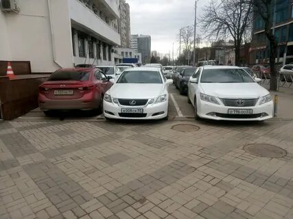 Машина парковка краснодар