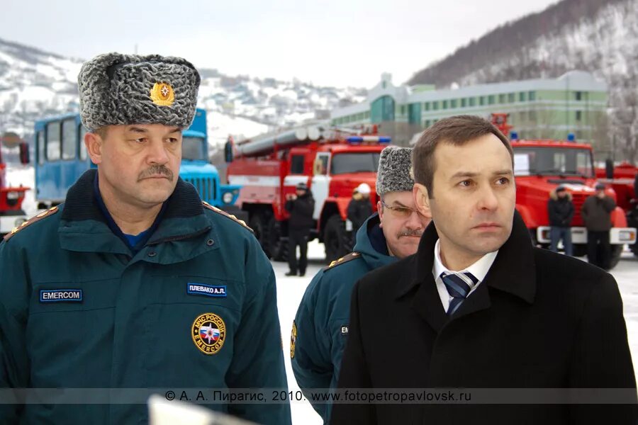 гу мчс по камчатскому краю. михно мчс россии по камчатскому краю. гу мчс по камчатскому краю. киргинеков александр геннадьевич камчатский спасательный центр. начальник дврпсо мчс россии.