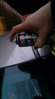 Чем отмыть скотч от стекла